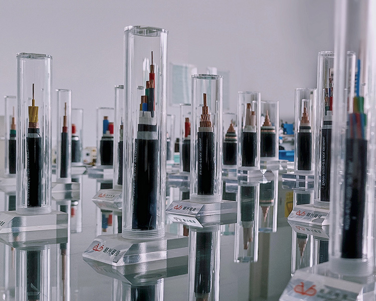 國(guó)標(biāo)電纜選明興    專(zhuān)業(yè)制造40年